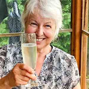 Meet your Posher, Lyse